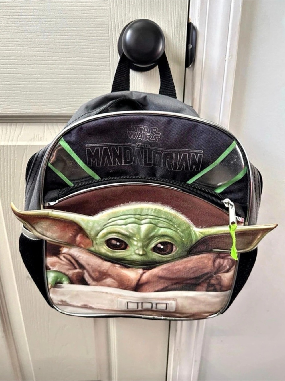 Star Wars The Mandalorian Grogu backpack Grogu Backpack Black & Green